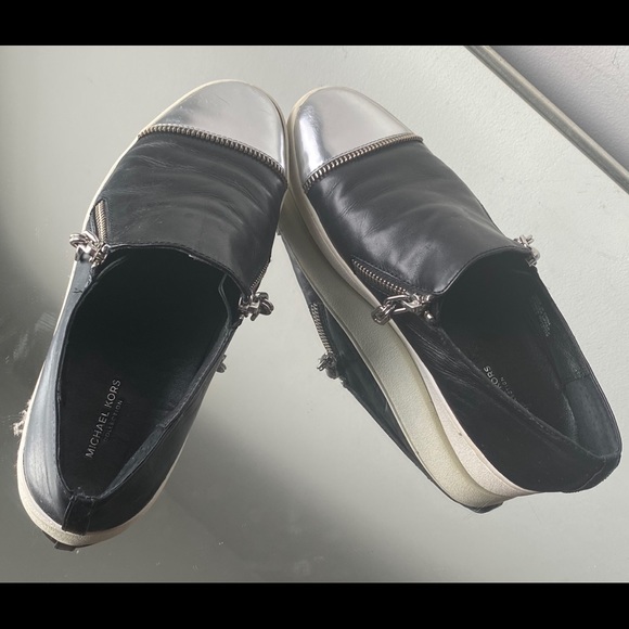 Michael Kors Collection
Black Leather Sneakers - Picture 5 of 6